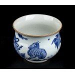 A 'BLUE AND WHITE' PORCELAIN VESSEL China, 19th-20th century