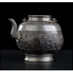 A PEWTER TEAPOT China, late 19th-early 20th century