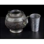 A PEWTER TEAPOT China, late 19th-early 20th century