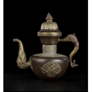 A METAL EWER Tibet, 20th century