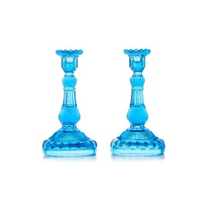 Pair of azure candlesticks pattern no 330