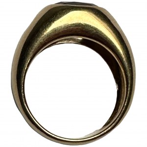 Złoty pierścionek Au 585, waga całości 6.88 gram