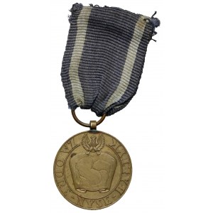 Medal za Odrę-Nysę-Bałtyk - wczesna wersja z szerokim orłem