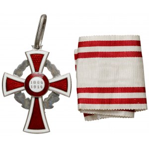 Odznaczenie Honorowe Czerwonego Krzyża, Klasa II z Dekoracją Wojenną