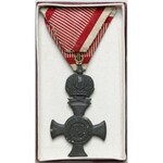 Eisernes Verdienstkreuz mit der Krone, 1916, im Etui