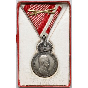 Medal Zasługi Wojskowej SIGNUM LAUDIS, Karol, Srebrny, w etui