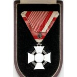 Military Merit Cross 3rd Class with War Decoration, in case