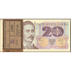 Paczka bankowa 20 złotych 1982 -AR- 100 sztuk