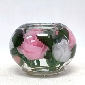 Decorative candle holder