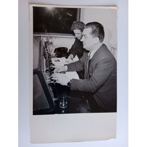 PHOTO PRL V INTERNATIONAL COMPETITION IM. FRYDERYK CHOPIN POLISH RADIO, RADIO BOOTH CAF PHOTO BARANOWSKI 1955