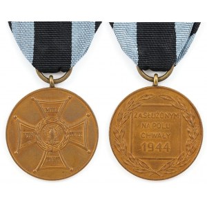 MEDAL ZASŁUŻONYM NA POLU CHWAŁY wz 1945, brązowy