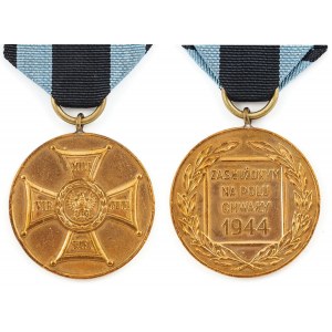 medaile za zásluhy v oblasti slávy 1945, zlatá