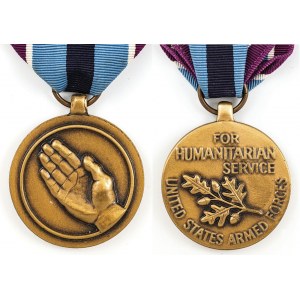 MEDAL ZA HUMANITARNĄ SŁUŻBĘ, USA, wz. 1977