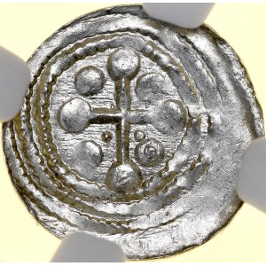 Bolesław III Krzywousty 1107-1138, Denar, Av.: Walka ze smokiem, Rv.: Krzyż o ramionach zakończonych kulami, między ramionami duże i małe kropki.