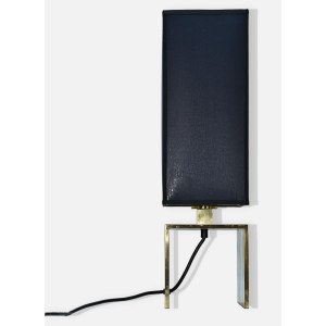 Vintage table lamp, Elegant table lamp with brass base and black shade.