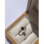 Anello in oro 18 carati. Diamanti + Tormalina