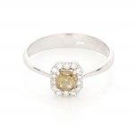 Pierścionek 18 ct złoto z diamentem 0.50 ct + 0.25 ct diamenty boczne