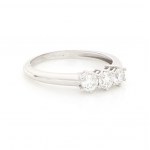 Pierścionek z 18 karatowego złota 0.56 ct diament
