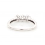 Pierścionek z 18 karatowego złota 0.56 ct diament