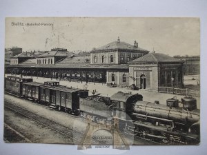 Bielsko-Biała, Bielitz, train station, platforms, locomotive, train, ca. 1910