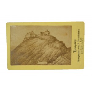 Pappfotografie von 1891 des Gipfels des ŚNIEŻKA, des höchsten Gipfels des Riesengebirges und der Sudeten, 1602 m über dem Meeresspiegel, Foto: F. Pietschmann, Kamienna Góra