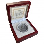 Zestaw 5 sztuk srebrnych numizmatów 2008 w dedykowanym drewnianym etui oraz certyfikatami