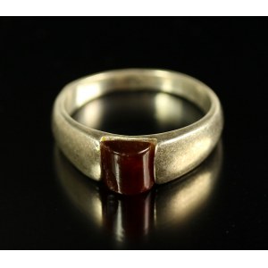 Ring with eyelet, silver (412)