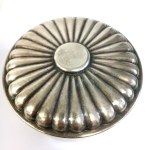 Decorative box / sugar bowl / box of chocolates