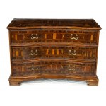 Rare pair of Venetian chests of drawers - Padua, late 17th century