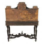 Coin cabinet writing desk with metal plates - Piedemont, 18th century
