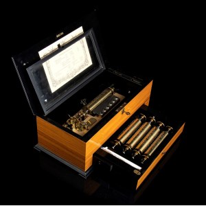 Music box - Switzerland, Sainte-Croix, 20th century, signed ROUGE