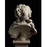 Louis XVI marble bust - Italy, 18th century, depicting a noblewoman with windswept hair in country dress. The parallelepiped column is from the 20th century. Height x width x depth bust: 63 x 50 x 30 cm. Height x width x depth column: 125 x 29 x 29 cm. It