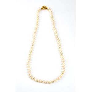 Saltwater cultured pearl necklace