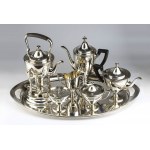 Sterling silver tea and coffee set - 1907-1947, mark of TIFFANY & Co.
