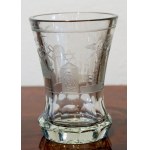 GLAS MIT MASONISCHEN SYMBOLEN, Mitteleuropa, 20. Jahrhundert, GLAS MIT MASONISCHEN SYMBOLEN, Mitteleuropa, 20.