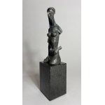 Robert Dyrcz, Woman with Skull (Bronze, H 32 cm, ed. 1/9)