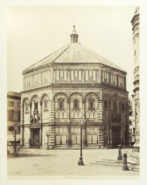 [ITALIA - FIRENZE - Battistero di San Giovanni - veduta fotografica]. [l. anni '70 del XIX secolo]. Forma della fotografia. 19,...