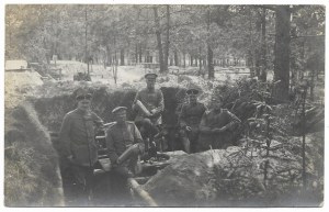 [Prvá svetová vojna - Poznanian Stanislaw Marshal na fronte pri Baranoviči a rieke Ščara - situačné fotografie]. [...