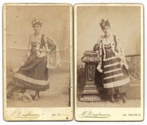 [FOTOGRAFIA pozowana - młoda kobieta w stroju narodowym - fotografie portretowe]. [1888]. Zestaw 2 fotografii form....