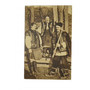 Typy huculskie Przyjemne towarzystwo , Huculszczyzna , bez obiegu, art. fot. M. Seńkowski, Kosów 1928r.