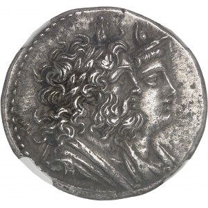 Royaume lagide, Ptolémée IV (222-204 av. J.-C.). Tétradrachme au type d’de Sérapis et Isis ND (c.217 av. J.-C.), Alexandrie.