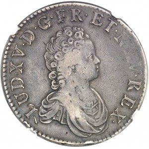 Louis XV (1715-1774). Écu aux trois couronnes 1715, W, Lille.