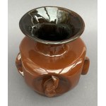 Wazon ceramiczny z ognikami. Polska (?), lata 70te.