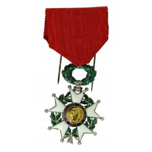 Francja, Krzyż kawalerski Orderu Narodowego Legii Honorowej (200)