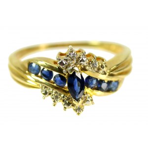 Gold ring with diamonds (24)