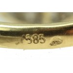Pierścionek złoty z szafirem oraz rautami diamentowymi (67)