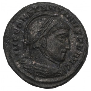 Rímska ríša, Konštantín I. Veľký, Follis Siscia