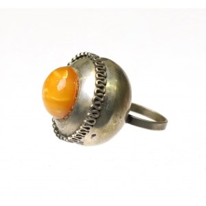 Une magnifique bague d'auteur