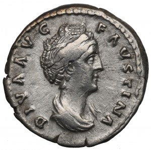 Římská říše, Faustina starší, posmrtný denár - PIETAS AVG
