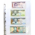 A cluster of world banknotes in issue condition (317 copies).